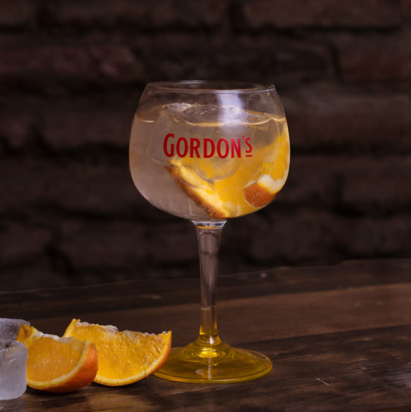 ფორთოხლის Gin & Tonic