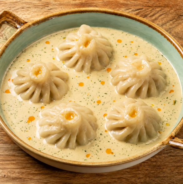 Khinkali with Creamy Pepper Sauce