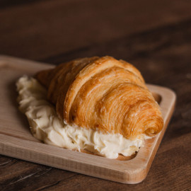 Croissant with vanilla cream