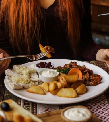 Грузинська кухня: основні страви та поради що спробувати
