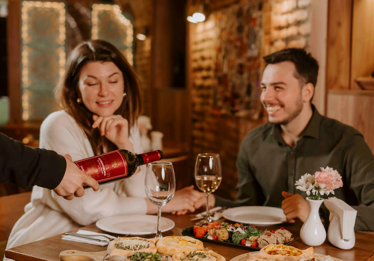 შთაბეჭდილებები YOLO.ge-სგან— ემოციების პლატფორმა